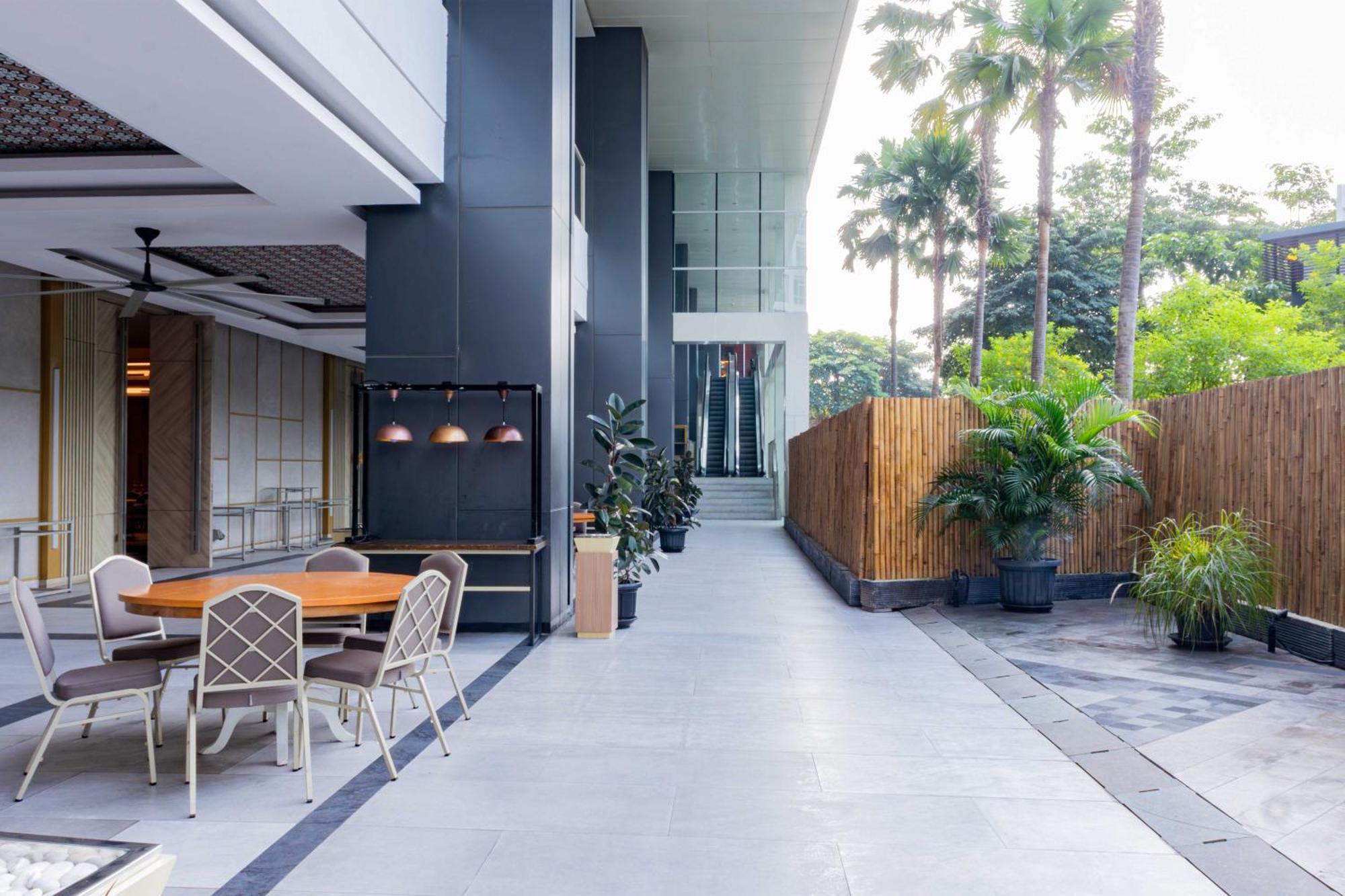 Harris Puri Mansion Hotel 4*